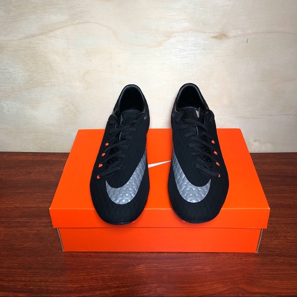 Men’s Nike Hypervenom Phelon III FG Soccer Cleats - Picture 3 of 5